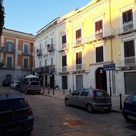 B&B Bolina Trani Exterior photo